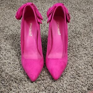 Shoe Dazzle Fuchsia Heels with Bow Detail